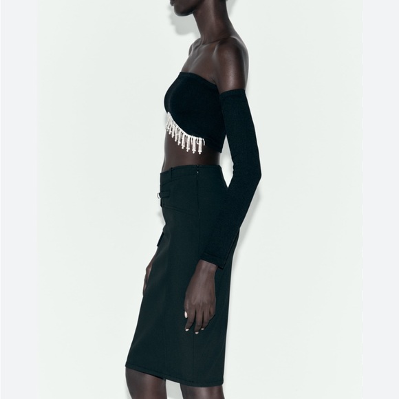 ZARA Off The Shoulder Black Rhinestone Seamless Crop Top Long Sleeve Size S!! - Picture 2 of 16